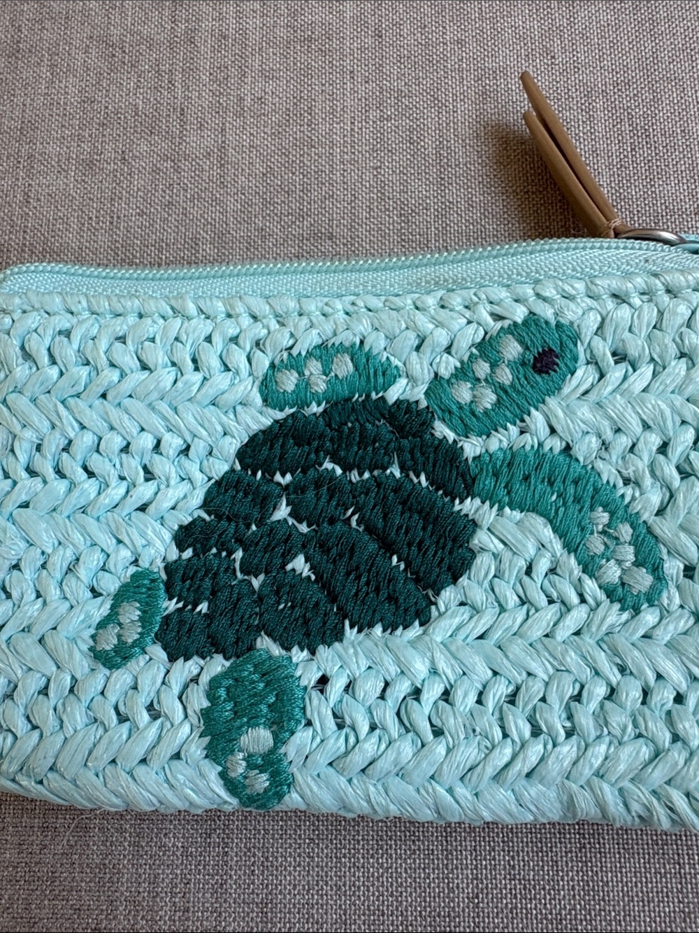 Vera Bradley Light Aqua Straw Zip Coin Pouch with Teal Turtle